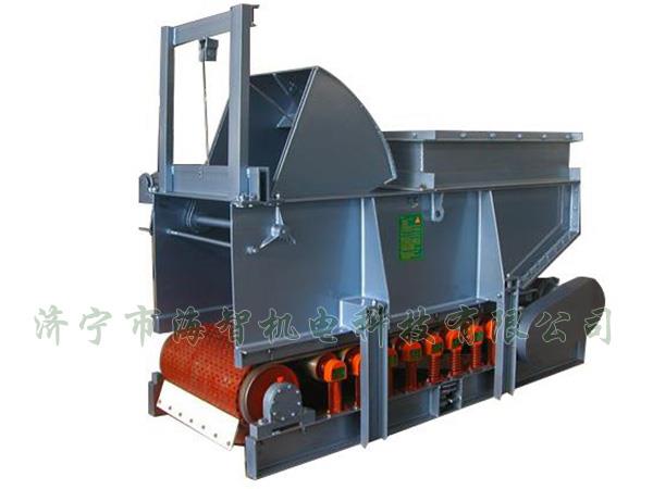 用手動(dòng)、電動(dòng)、液動(dòng)或氣動(dòng)驅(qū)動(dòng)齒輪帶動(dòng)弧型齒條來(lái)開(kāi)啟或關(guān)閉扇型閘門(mén)