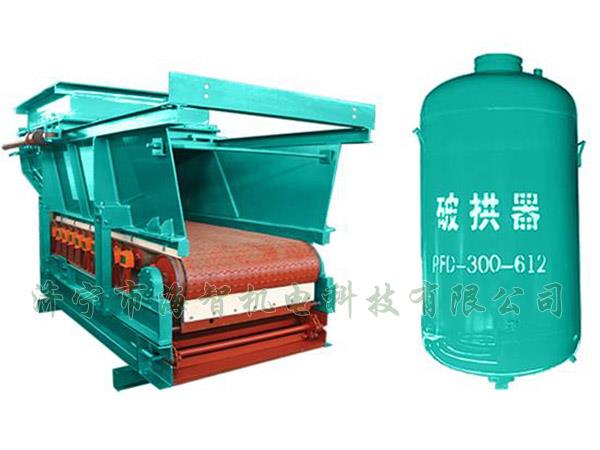 防止在給料機距離倉口較高的時候，連接段內的物料壓實粘結成拱或粘壁